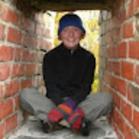 Meet your Posher, Carrie - Picture 1 of 1